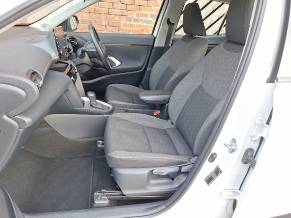 Used Toyota Yaris Cross 2022 for sale - 76221547: Photo 5