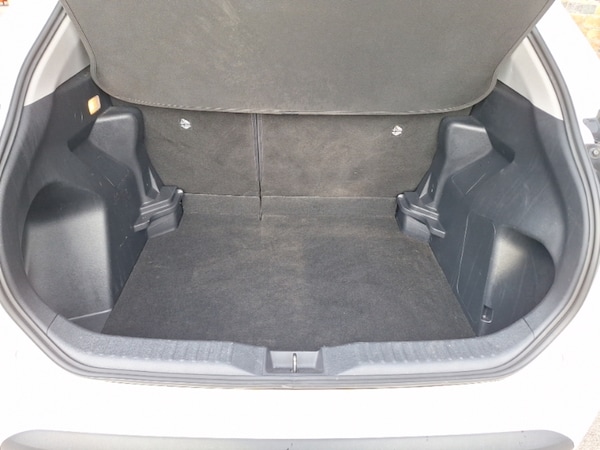 Used Toyota Yaris Cross 2022 for sale - 76221547: Photo 8