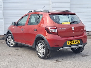 Used Dacia Sandero Stepway 2014 for sale - 78973044: Photo