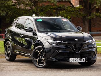 Used Alfa Romeo Junior 2025 for sale - 79869862: Photo