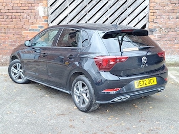 Used Volkswagen Polo 2022 for sale - 76492924: Photo