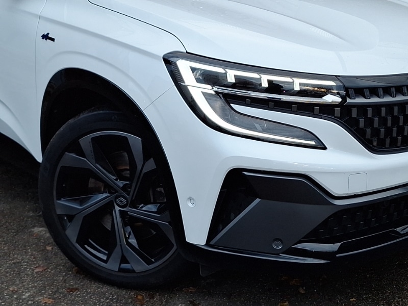 Used Renault Scenic E-Tech 2025 for sale - 76683657: Photo 9