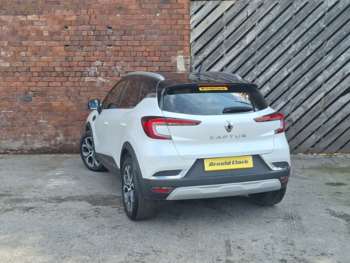 Used Renault Captur 2022 for sale - 74995573: Photo