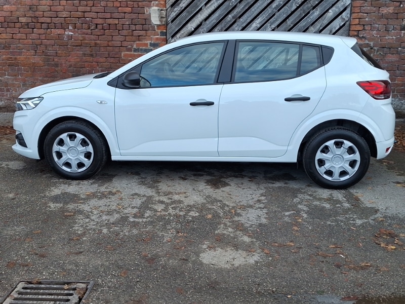 Used Dacia Sandero 2022 for sale - 76613923: Photo 4