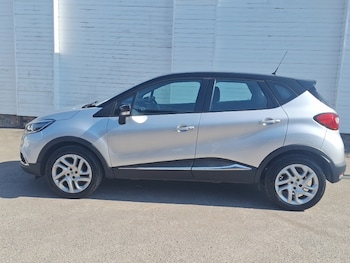 Used Renault Captur 2016 for sale - 79223638: Photo