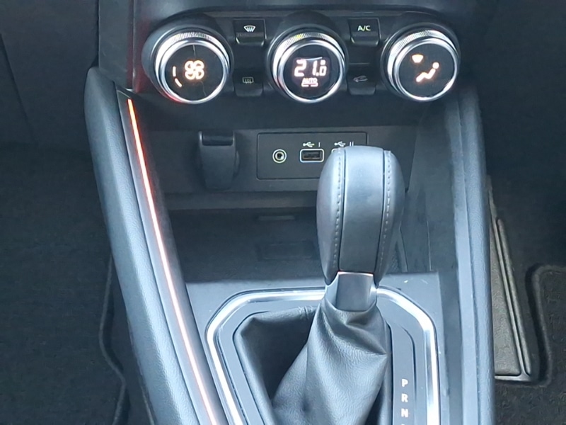 Used Renault Clio 2024 for sale - 76816302: Photo 11