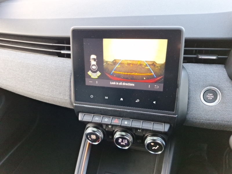 Used Renault Clio 2024 for sale - 76816302: Photo 17