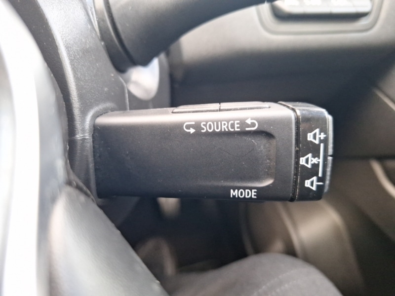 Used Renault Captur 2021 for sale - 76879859: Photo 15