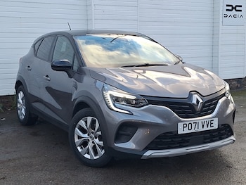Used Renault Captur 2021 for sale - 76879859: Photo