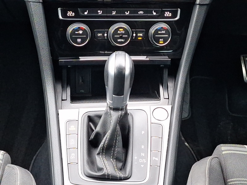 Used Volkswagen Golf 2019 for sale - 77141531: Photo 11