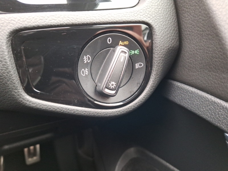 Used Volkswagen Golf 2019 for sale - 77141531: Photo 14