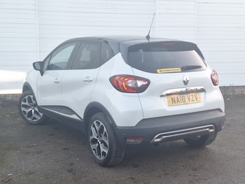 Used Renault Captur 2018 for sale - 77223533: Photo