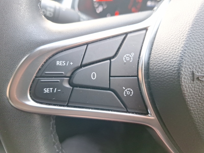 Used Renault Captur 2022 for sale - 76506938: Photo 15