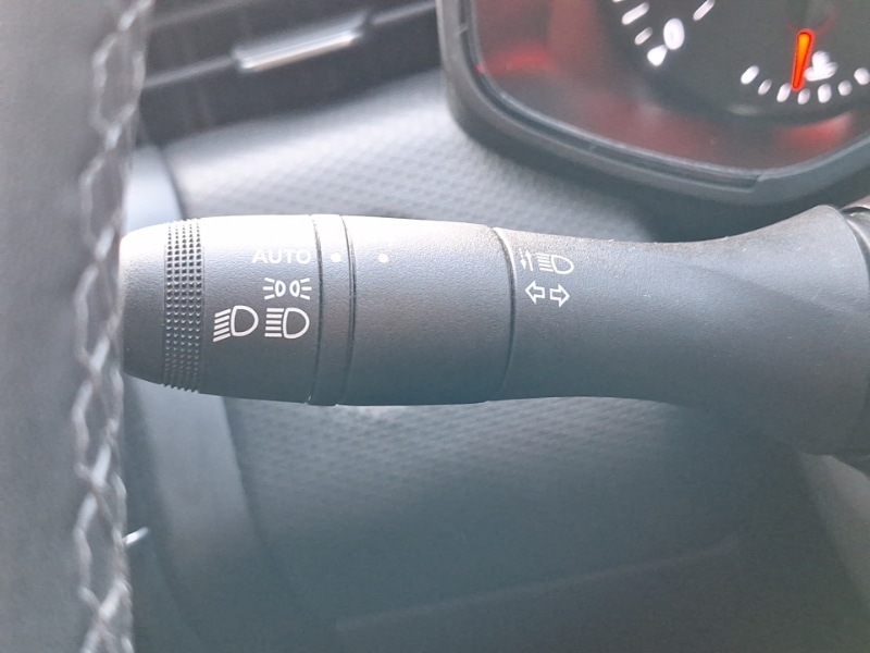 Used Renault Clio 2021 for sale - 76602544: Photo 16