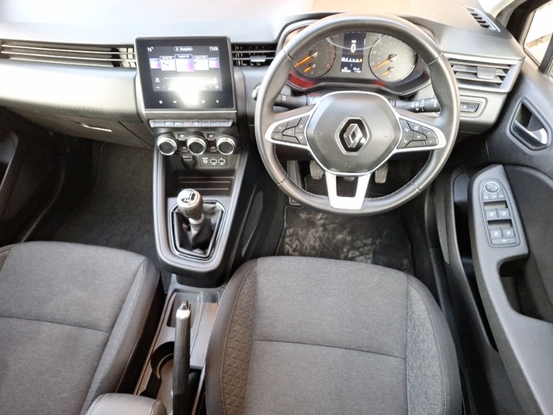Used Renault Clio 2021 for sale - 76602544: Photo 7