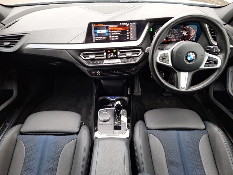 Used BMW 1 Series 2023 for sale - 77689770: Photo 2