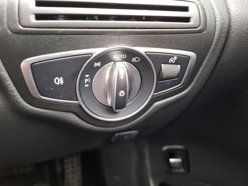 Used Mercedes-Benz GLC 2022 for sale - 77674363: Photo 14