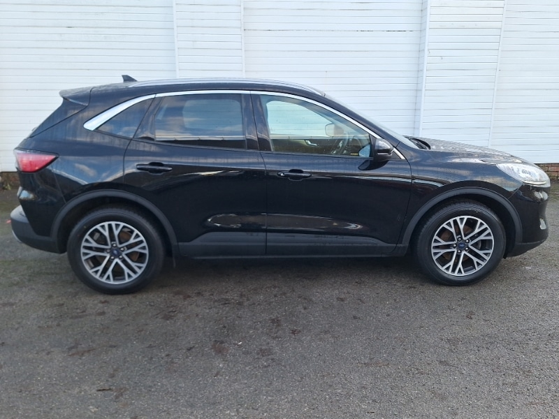 Used Ford Kuga 2022 for sale - 77448475: Photo 4