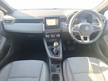 Used Renault Clio 2025 for sale - 79207711: Photo