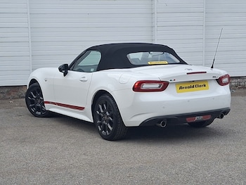 Used Fiat 124 Spider 2018 for sale - 78940863: Photo