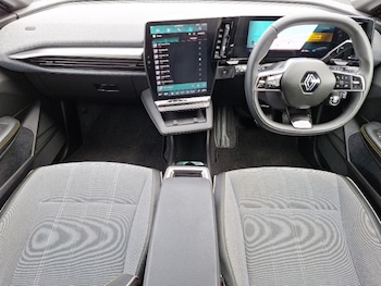 Used Renault Megane E Tech 2024 for sale - 78013190: Photo