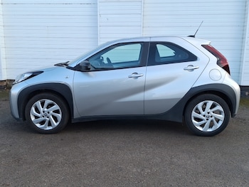 Used Toyota Aygo X 2023 for sale - 77357720: Photo