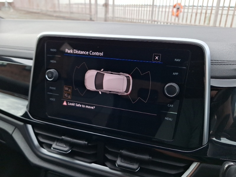 Used Volkswagen T-Roc 2022 for sale - 76897433: Photo 11