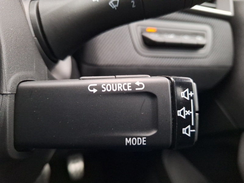 Used Renault Clio 2025 for sale - 77039443: Photo 17