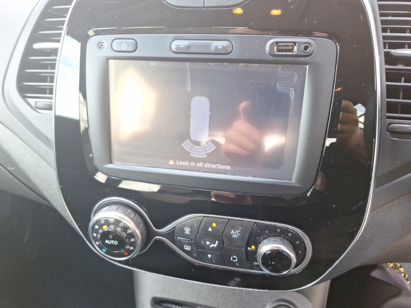 Used Renault Captur 2018 for sale - 76059106: Photo 11