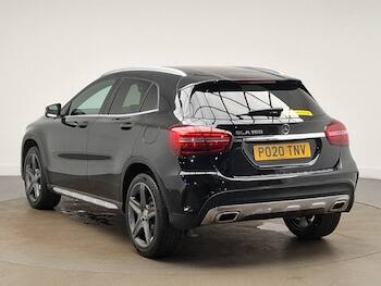 Used Mercedes-Benz GLA 2020 for sale - 79704032: Photo