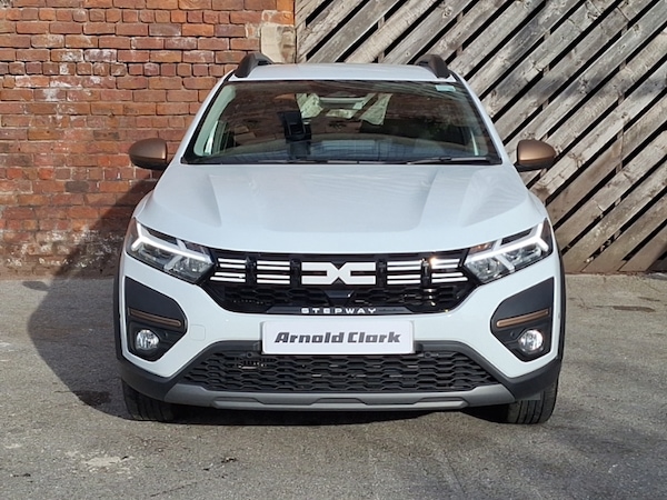 Used Dacia Sandero Stepway 2024 for sale - 76282246: Photo 12
