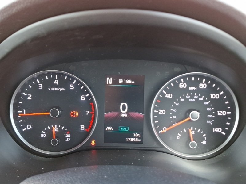 Used Kia Stonic 2022 for sale - 76893782: Photo 19