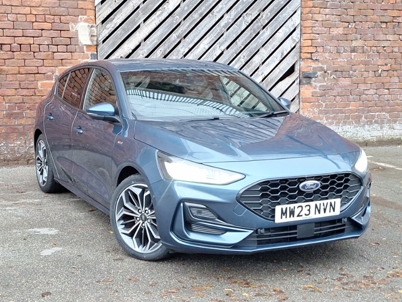 Used Ford Focus 2023 for sale - 76471463: Photo 1