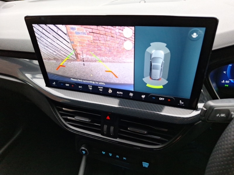 Used Ford Focus 2023 for sale - 76471463: Photo 17