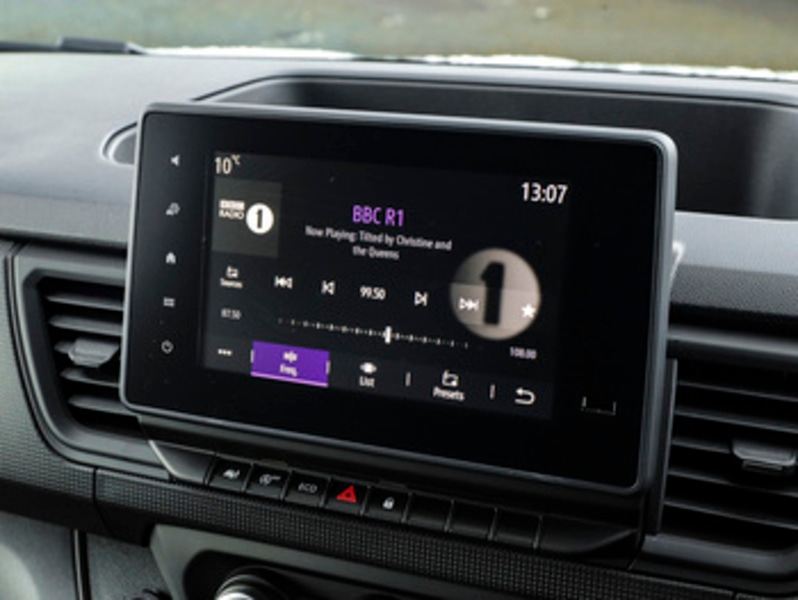 Used Renault Trafic 2025 for sale - 77410000: Photo 13