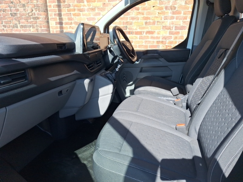 Used Ford Transit Custom 2024 for sale - 76552792: Photo 5