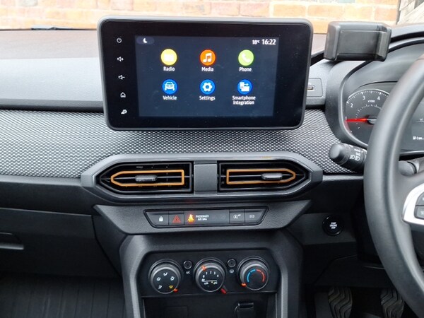 Used Dacia Sandero Stepway 2022 for sale - 76052627: Photo 10