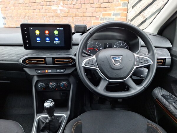 Used Dacia Sandero Stepway 2022 for sale - 76052627: Photo 7