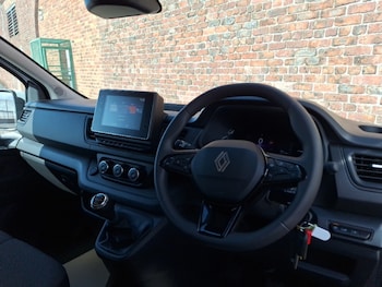 Used Renault Trafic 2024 for sale - 75476585: Photo