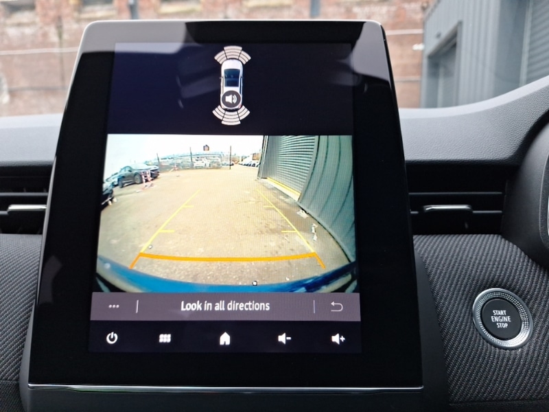 Used Renault Clio 2025 for sale - 77596899: Photo 11