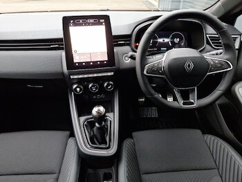 Used Renault Clio 2025 for sale - 77596899: Photo