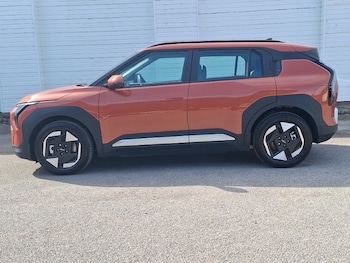 Used Kia EV3 2026 for sale - 78669900: Photo
