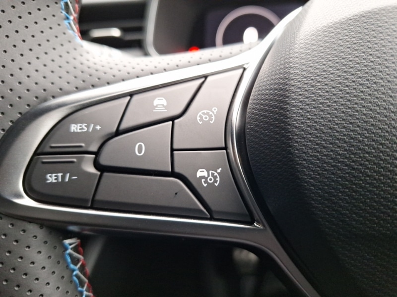 Used Renault Clio 2025 for sale - 77034813: Photo 13