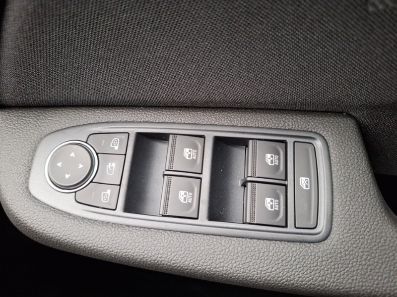 Used Renault Clio 2025 for sale - 77034813: Photo 18