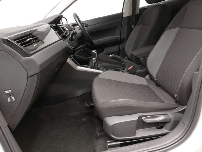 Used Volkswagen Polo 2024 for sale - 77928110: Photo 5