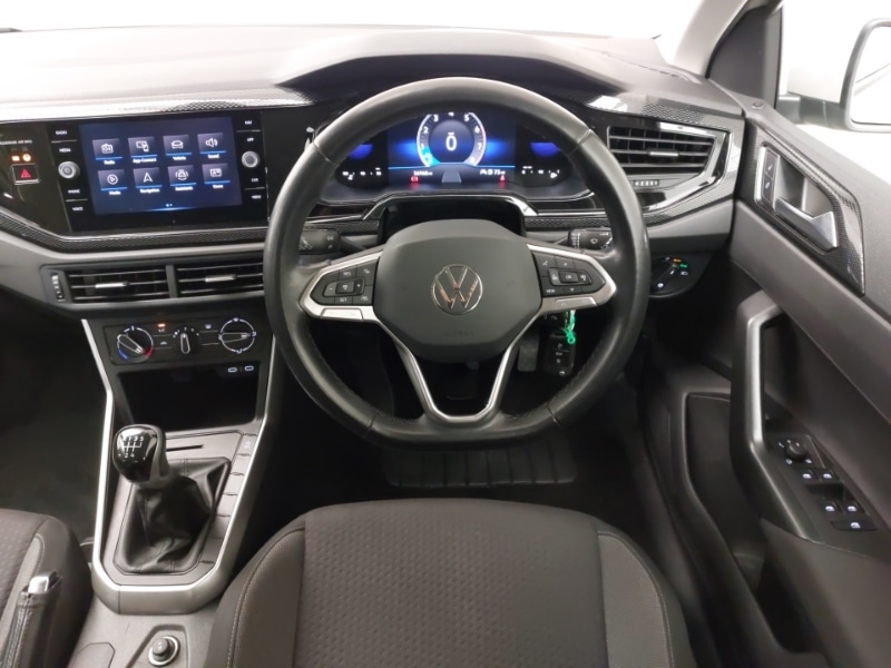 Used Volkswagen Polo 2024 for sale - 77928110: Photo 7