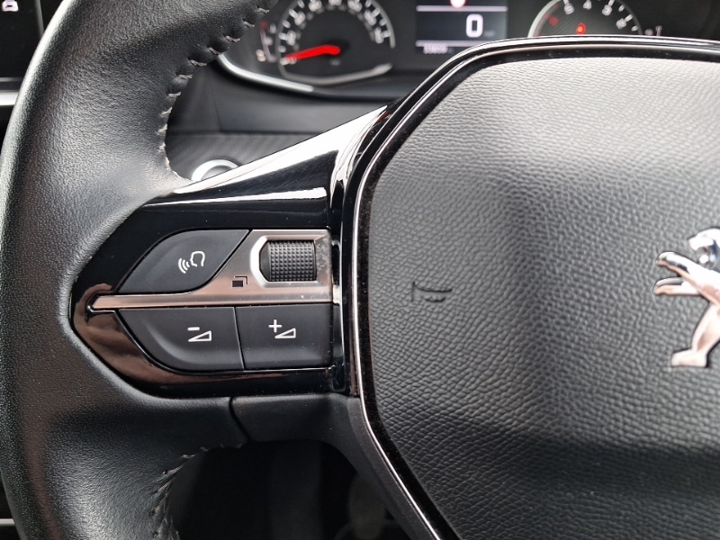 Used Peugeot 2008 2021 for sale - 78125608: Photo 16