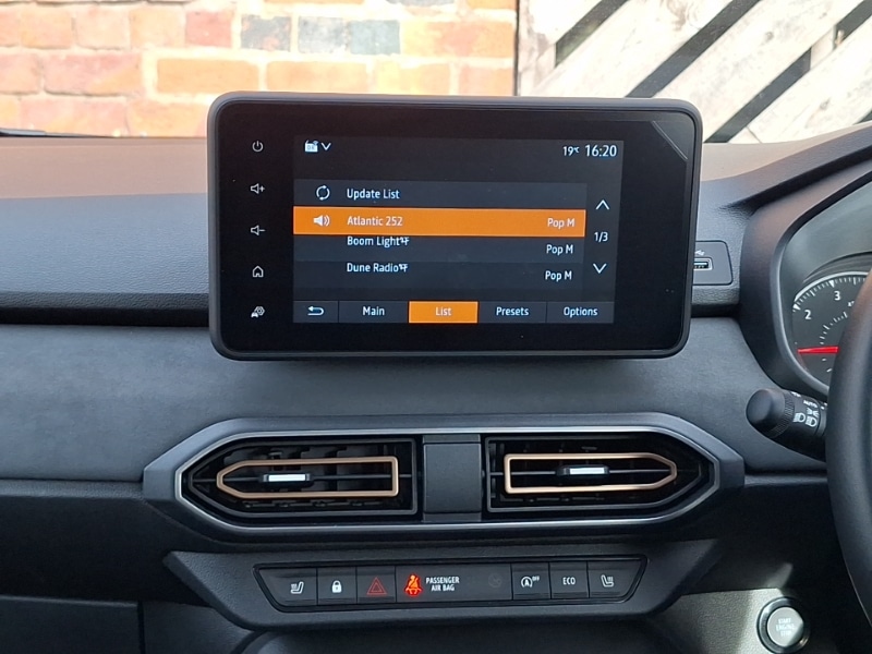 Used Dacia Sandero Stepway 2024 for sale - 76656550: Photo 10