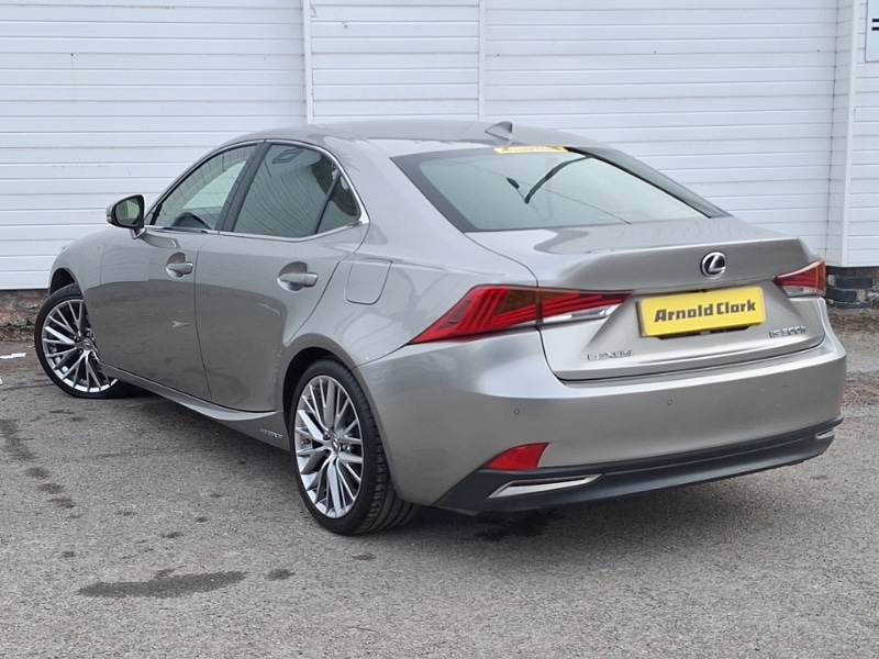Used Lexus IS 2017 for sale - 78113310: Photo 3