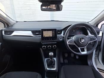 Used Renault Captur 2020 for sale - 79700450: Photo
